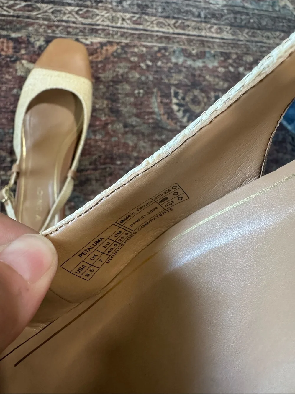 Vionic Petaluma Slingback Cap-Toe Flats  Woven Raffia Tan Leather 9.5